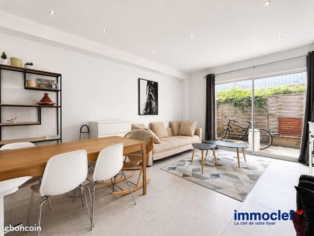 Maison 6 pièces 100 m²