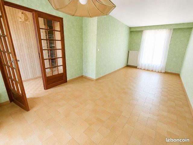 Maison 6 pièces 100 m²