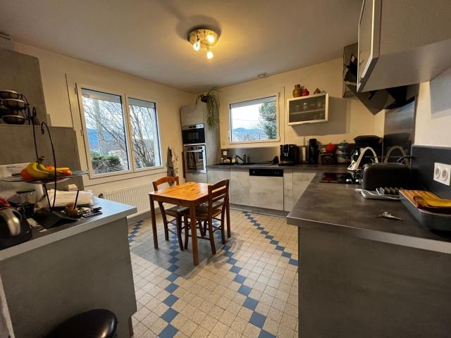 Maison 6 pièces 100 m²