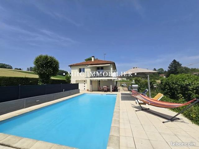 Maison 6 pièces 100 m²
