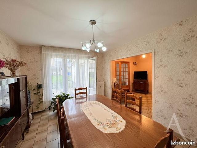 Maison 6 pièces 100 m²