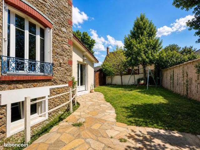 Maison 6 pièces 100 m²