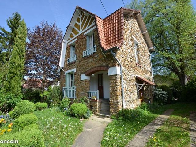 Maison 6 pièces 100 m²