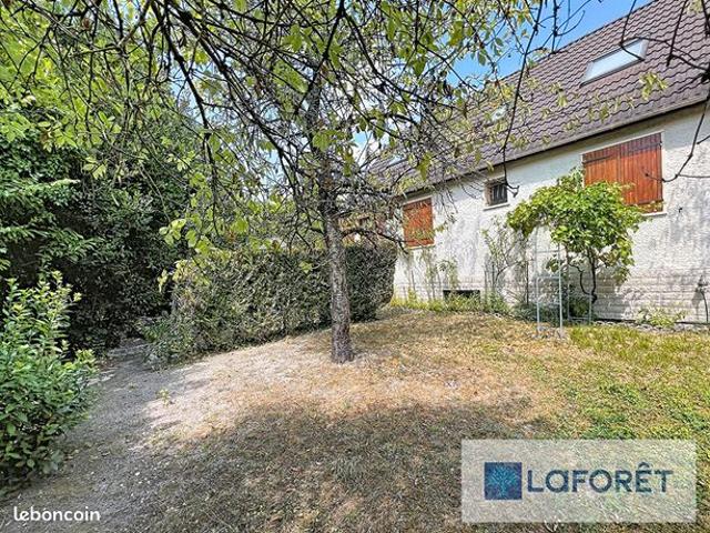 Maison 6 pièces 100 m²