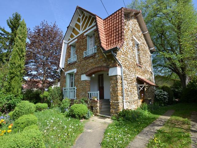 Maison 6 pièces 100 m²