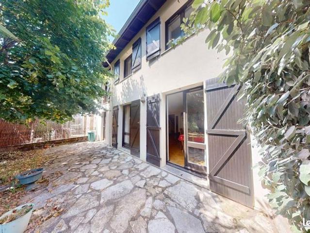 Maison 6 pièces 100 m²