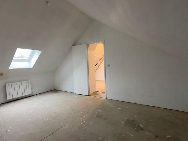 Maison 6 pièces, 100 m² à louer à Neufbosc 76680