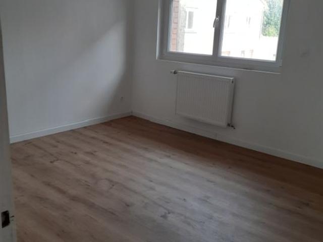 Maison 6 pièces, 100 m² à louer à Liévin 62800