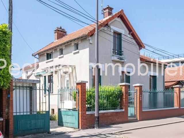 Maison 6 pièces 101 m²