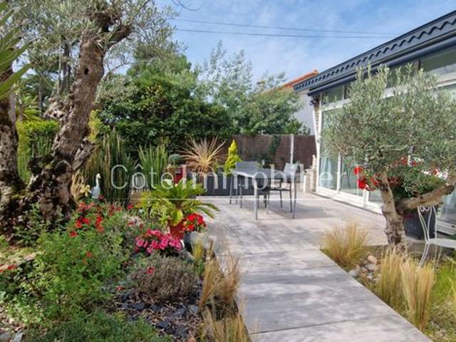 Maison 6 pièces 101 m²
