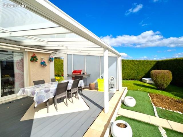 Maison 6 pièces 101 m²