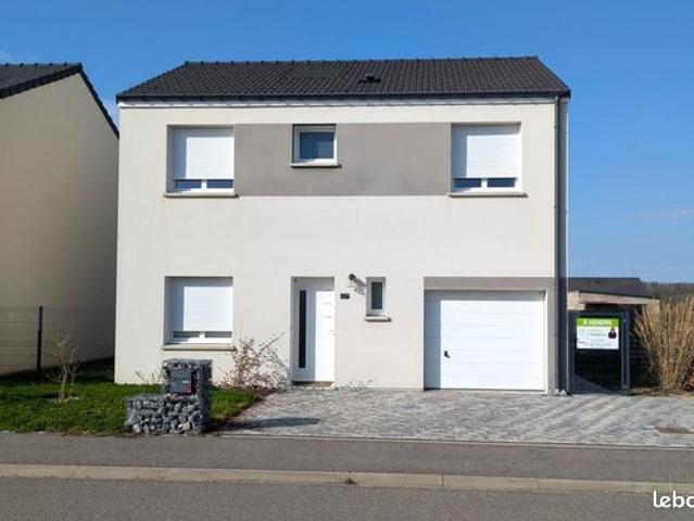 Maison 6 pièces 102 m²