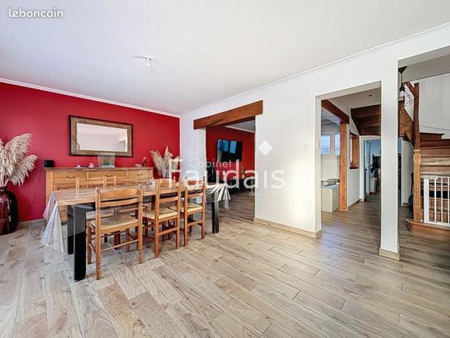 Maison 6 pièces 102 m²