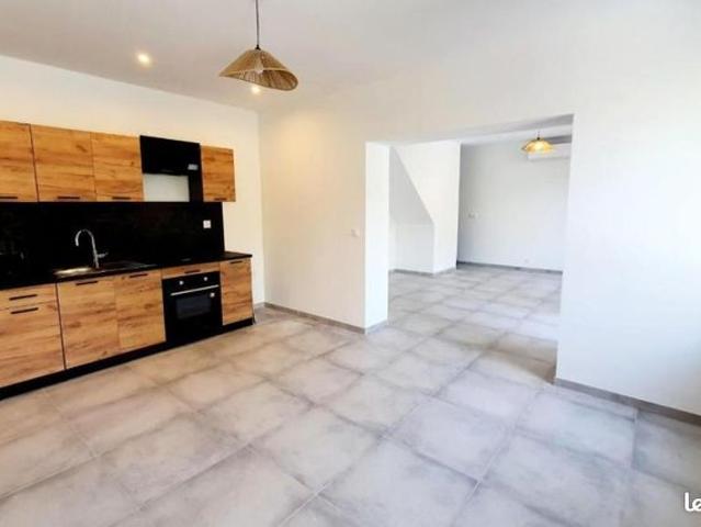 Maison 6 pièces 102 m²