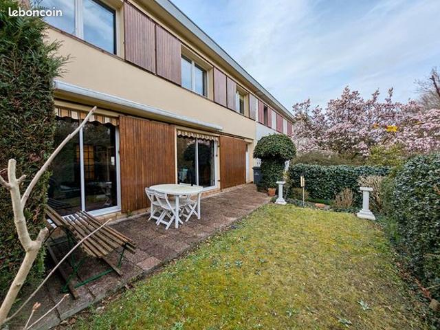 Maison 6 pièces 102 m²