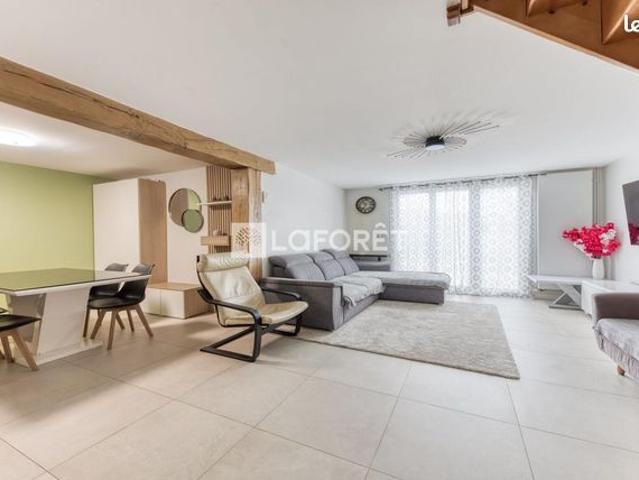 Maison 6 pièces 102 m²
