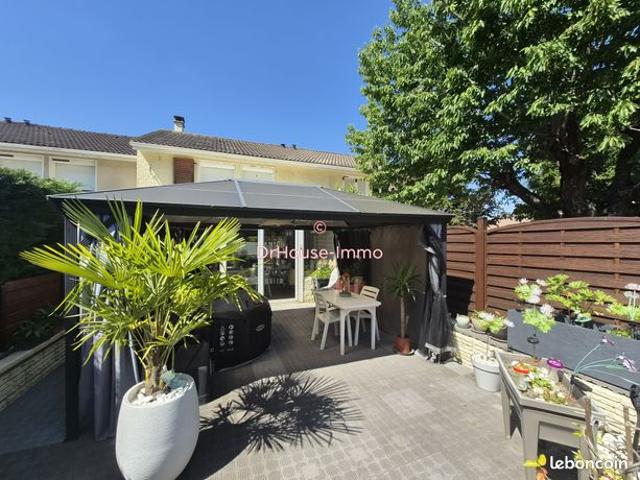 Maison 6 pièces 102 m²