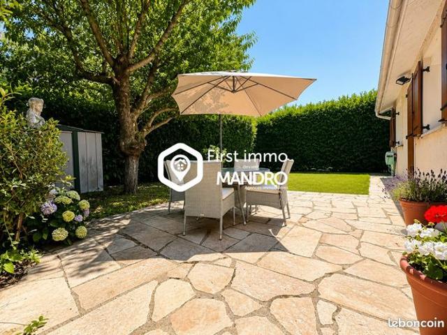 Maison 6 pièces 102 m²