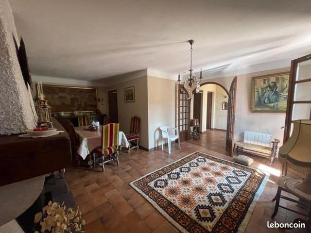 Maison 6 pièces 102 m²