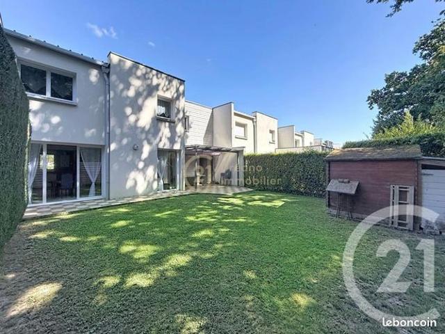 Maison 6 pièces 102 m²