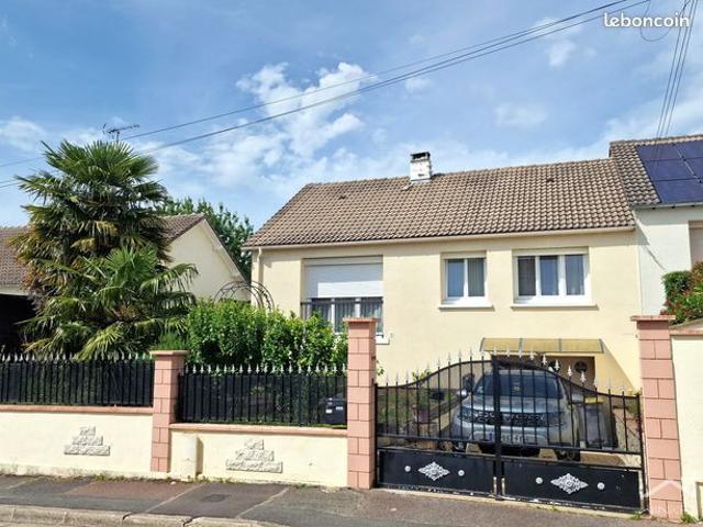 Maison 6 pièces 102 m²