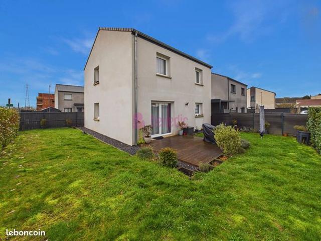 Maison 6 pièces 102 m²