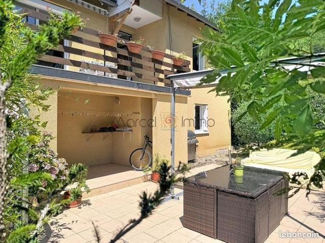 Maison 6 pièces 103 m²