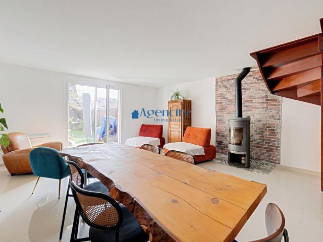 Maison 6 pièces 103 m²