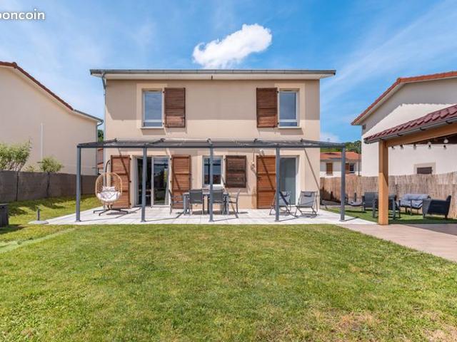 Maison 6 pièces 103 m²