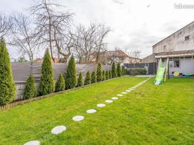 Maison 6 pièces 103 m²