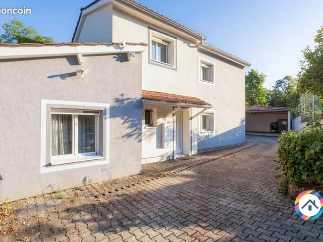 Maison 6 pièces 103 m²