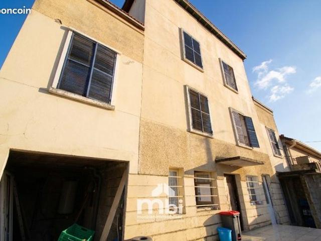 Maison 6 pièces 103 m²