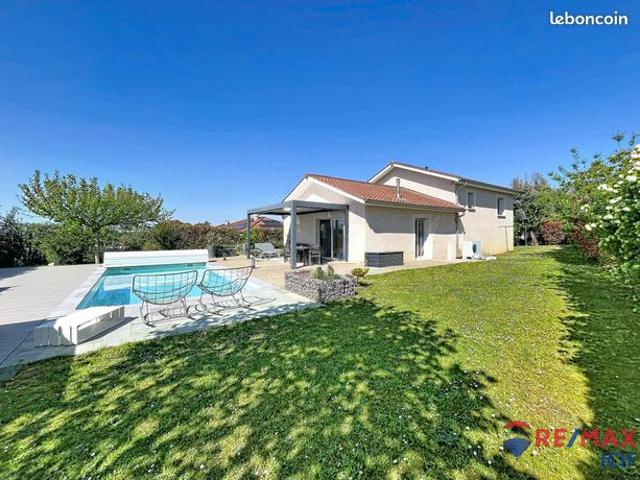 Maison 6 pièces 103 m²