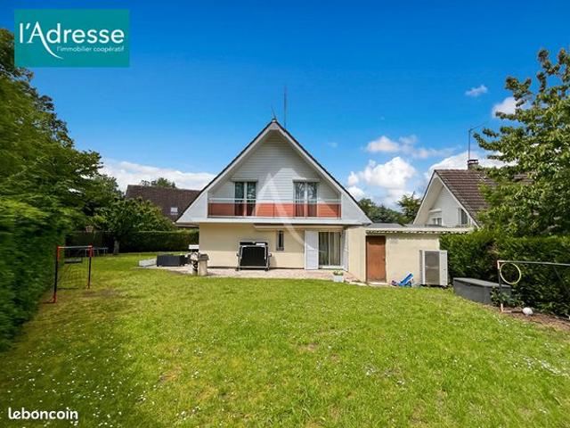 Maison 6 pièces 103 m²