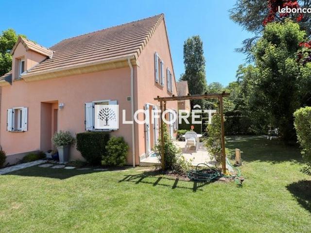 Maison 6 pièces 103 m²
