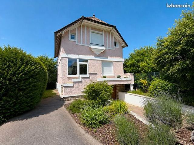 Maison 6 pièces 103 m²