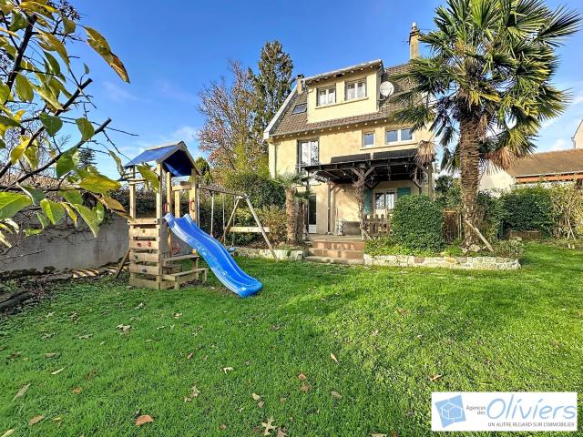 Maison 6 pièces 114 m²