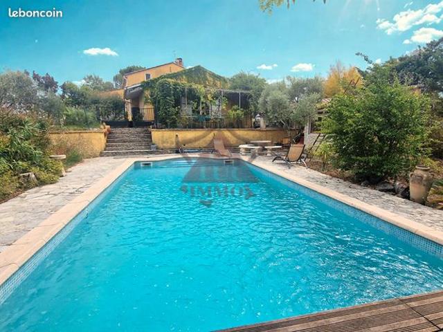 Maison 6 pièces 114 m²