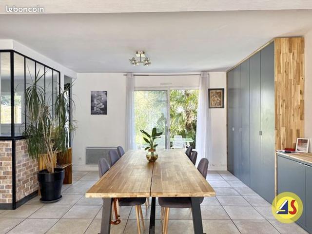 Maison 6 pièces 114 m²