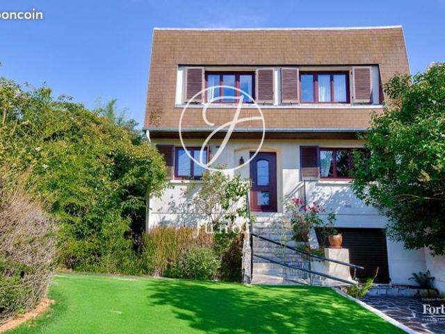 Maison 6 pièces 114 m²