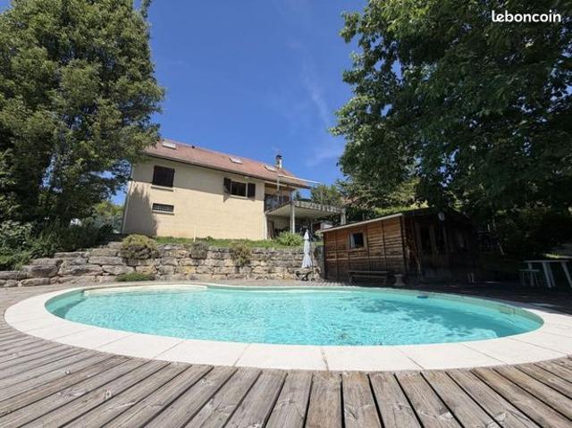 Maison 6 pièces 114 m²
