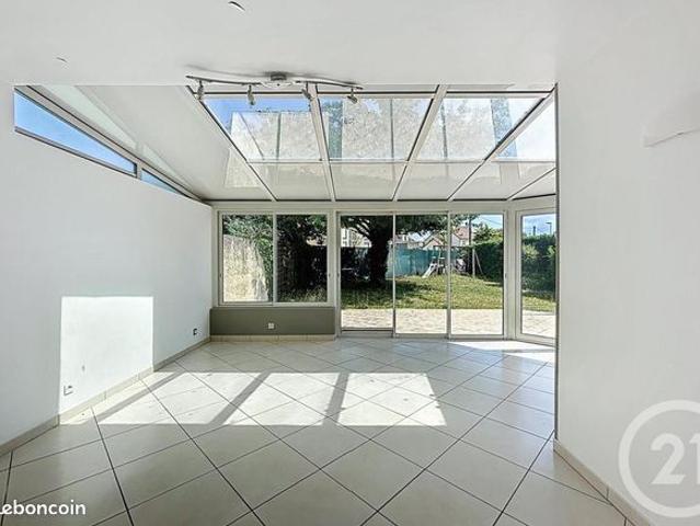 Maison 6 pièces 115 m²