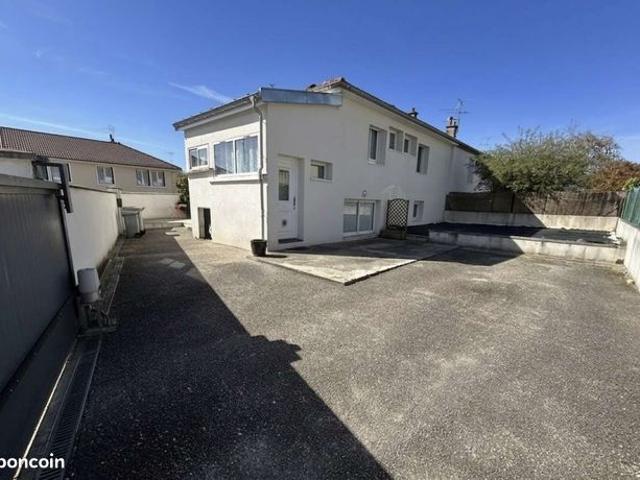 Maison 6 pièces 115 m²