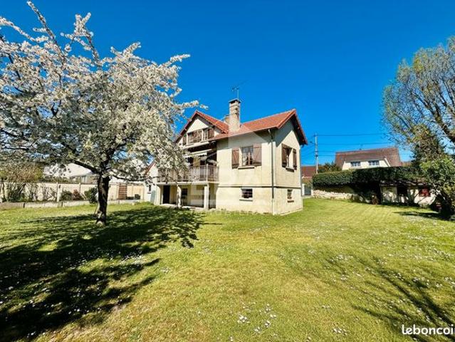 Maison 6 pièces 115 m²