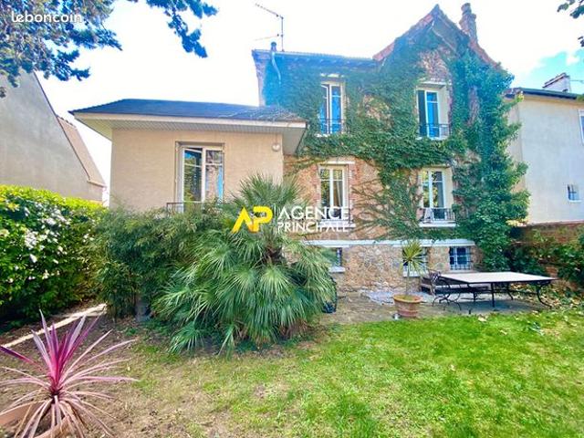 Maison 6 pièces 115 m²