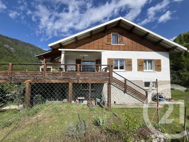Maison 6 pièces 117 m²