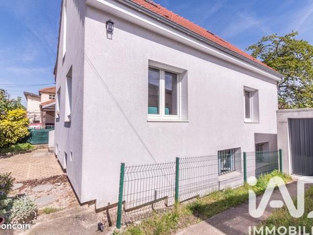 Maison 6 pièces 117 m²