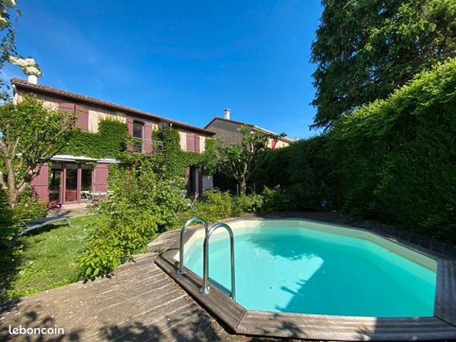 Maison 6 pièces 117 m²