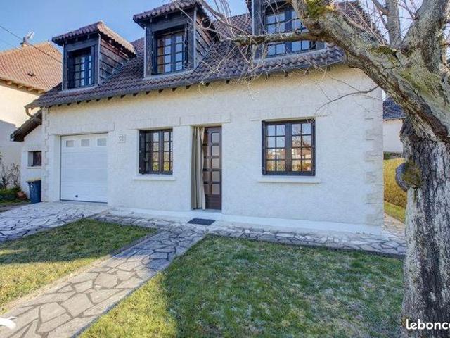 Maison 6 pièces 117 m²