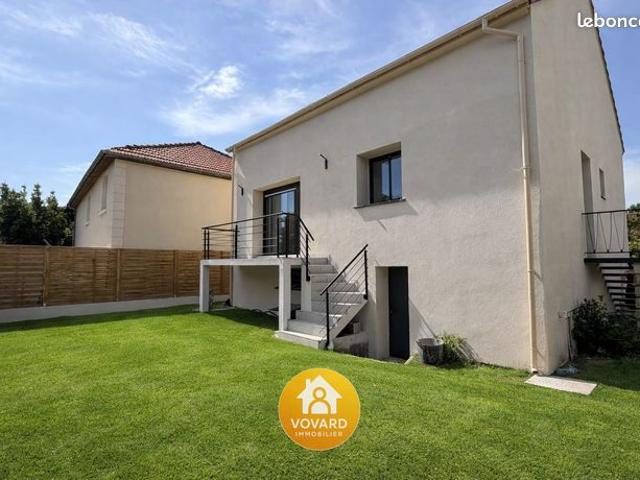 Maison 6 pièces 117 m²